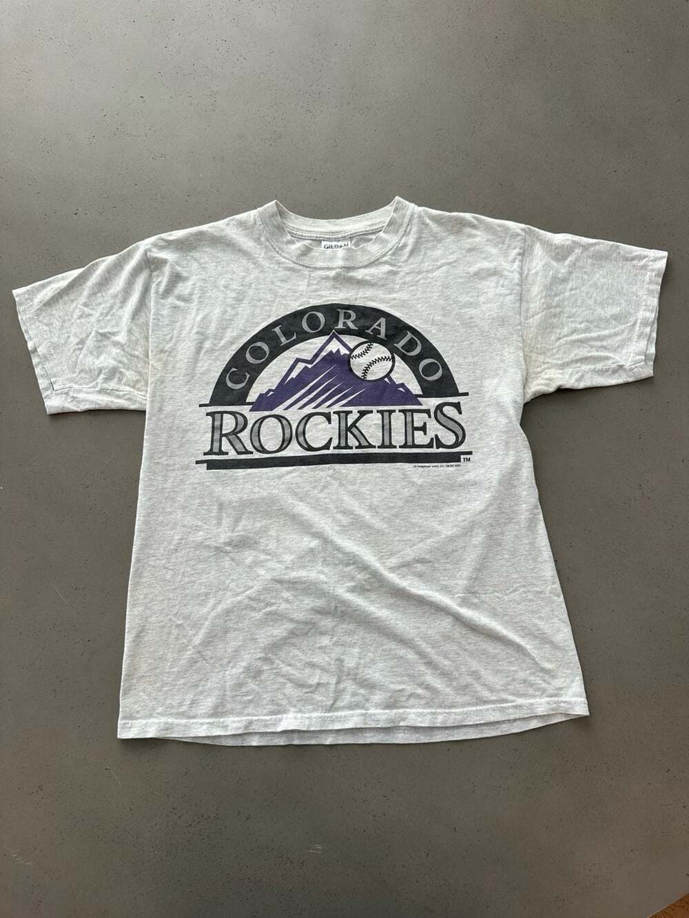 Vintage 2001 Colorado Rockies MLB T-Shirt Gildan Ultra Cotton